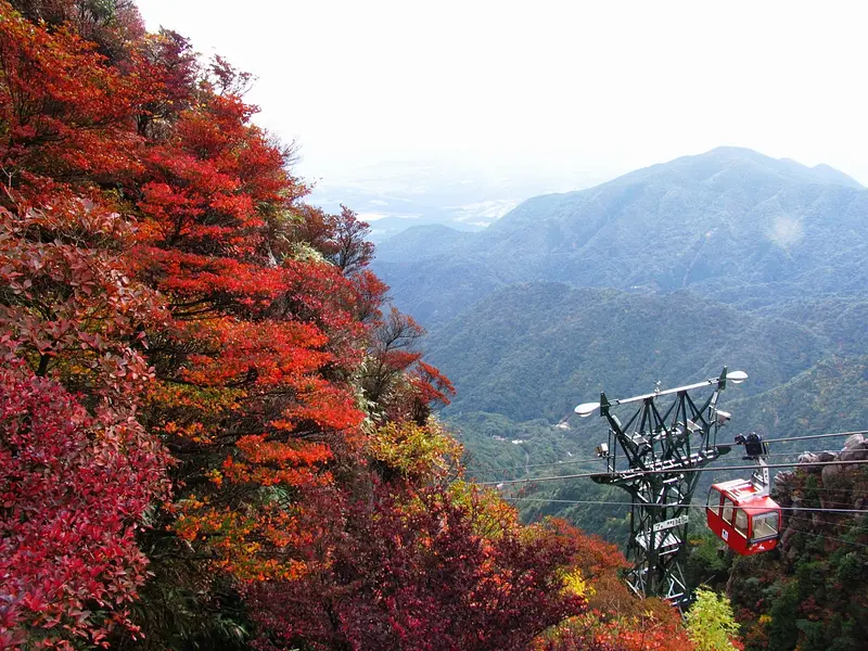 禦在所禦在所山（Mt.Gozaisho）的秋葉