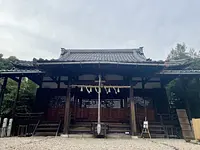 玉三稲荷神社