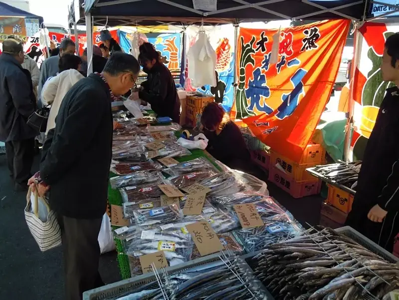 年末・きいながしま港市 (北牟婁郡紀北町)