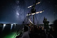 Croisière nocturne étoilée dans la baie d&#39;Ago
