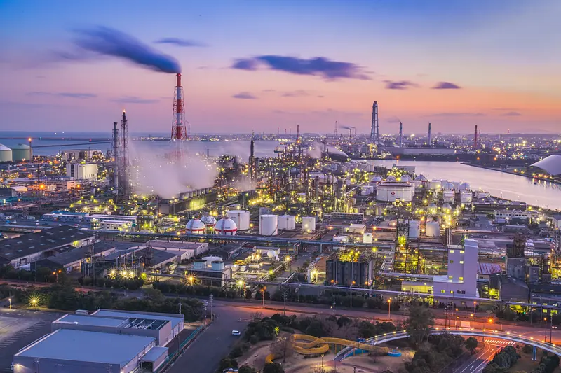 三重県四日市市の工場夜景