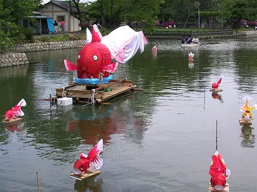 Festival du poisson rouge ①