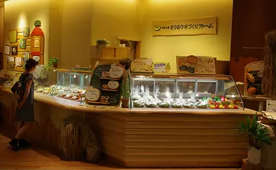 モクモク手づくりファームの東京ミッドタウン店がオープンしました