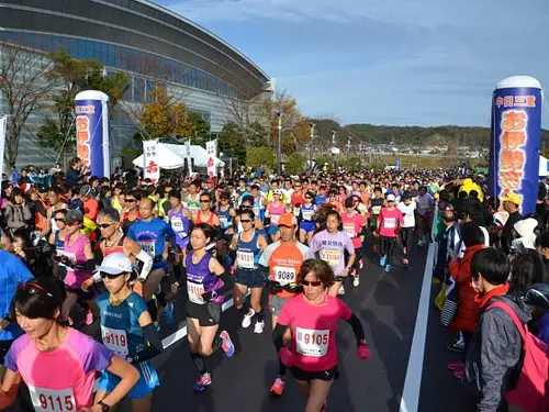 Coupe Mizuki Noguchi 2024 Marathon Chunichi Mie Oise-san