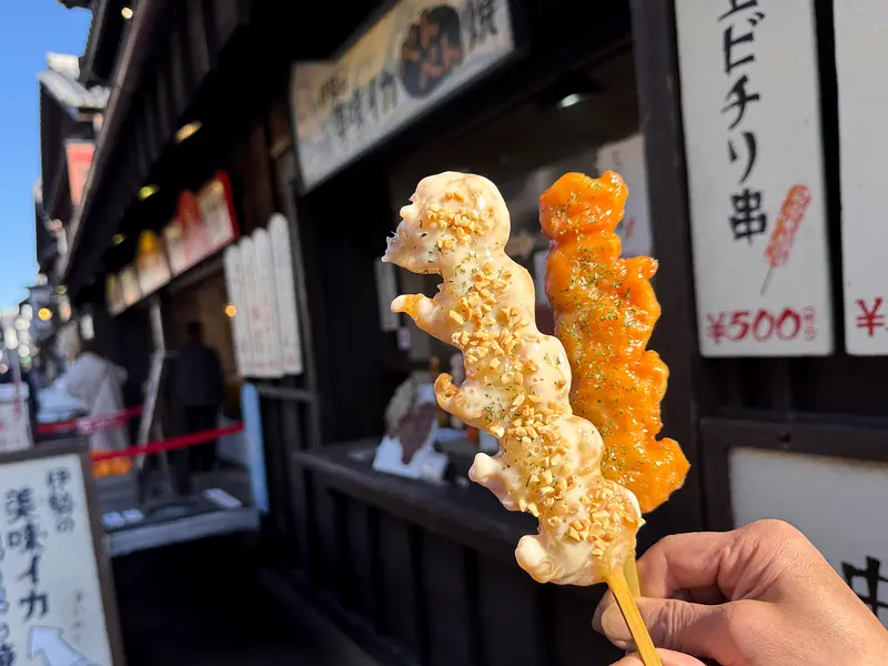 まるごと果汁店「エビマヨ串、エビチリ串」