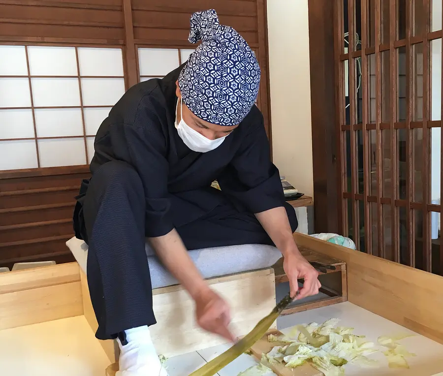 伊勢で100年以上続く昆布屋「おかげ横丁酒徳昆布」