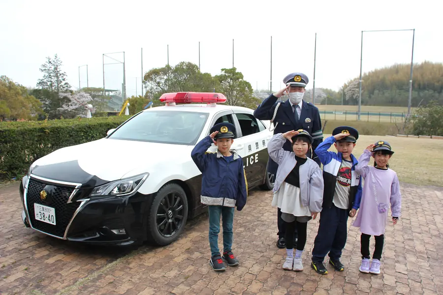 パトカーの乗車体験