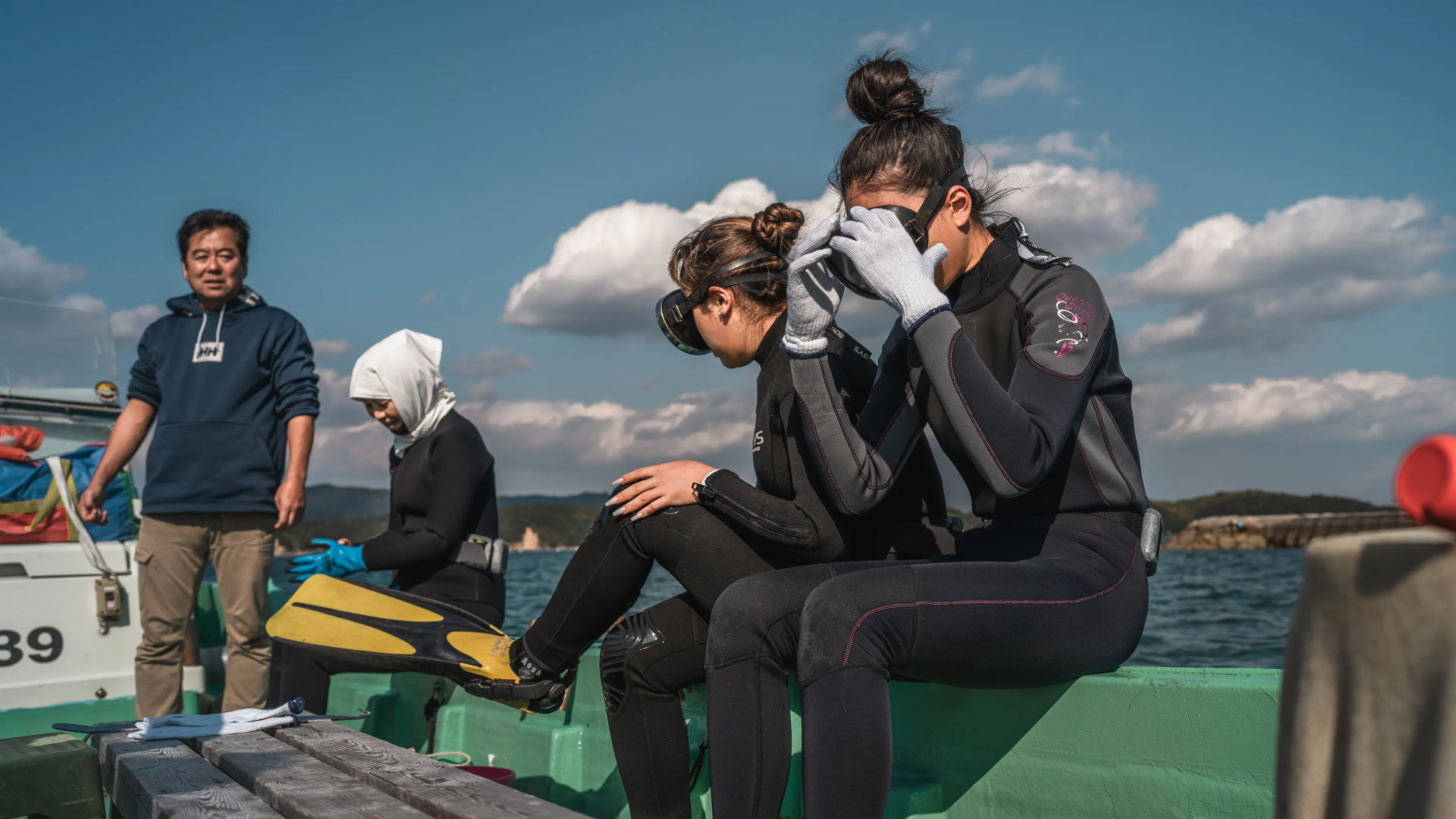Dive with Ama Divers to capture