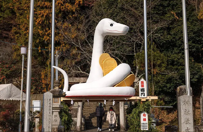 辰水神社（津市）